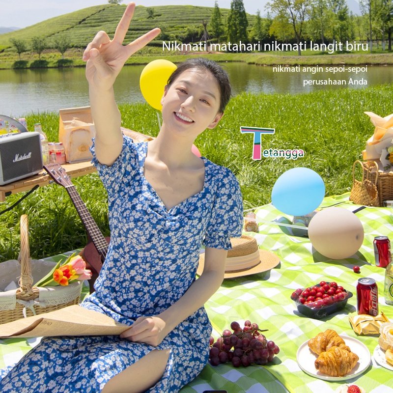 Tikar Piknik Tikar Tebal Waterproof Lipat Tahan Air Ukuran 1.5 x 2 m Outdoor Tikar Pantai Anti Air