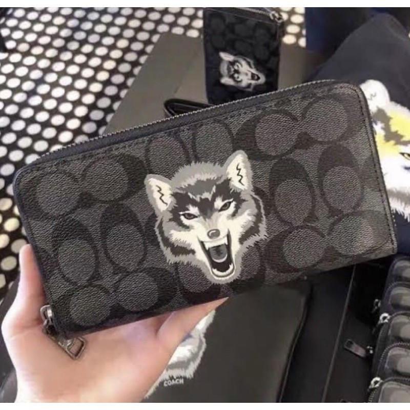 COACH LONG WALLET WOLF MOTIF