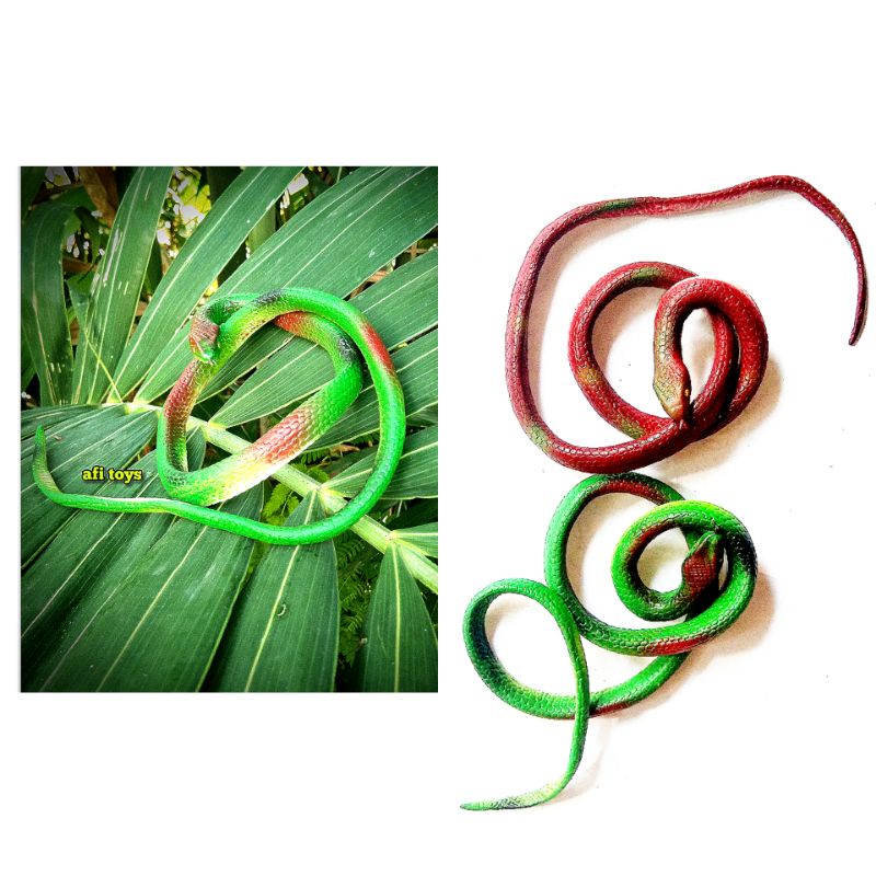 Mainan ular karet panjang seperti asli