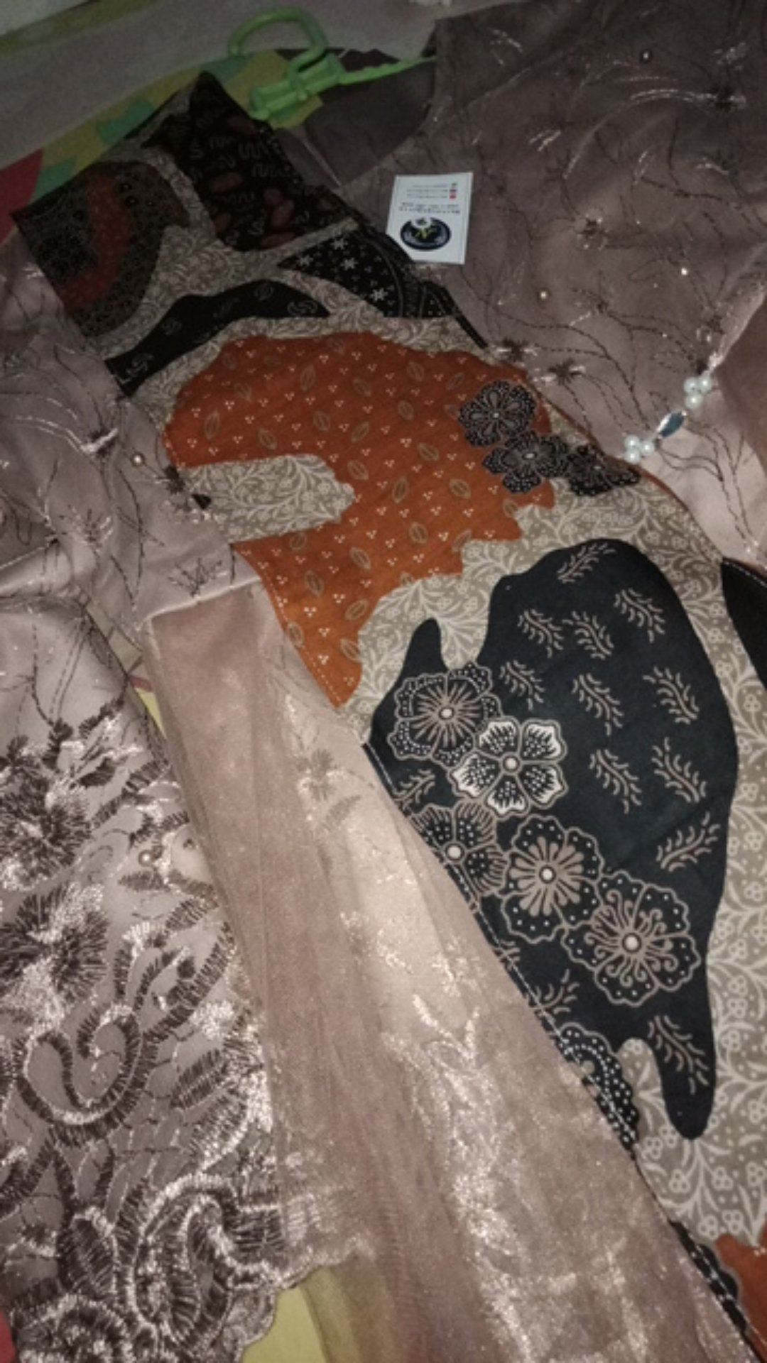 Hot Item Kemeja Batik Pria Slim Fit  Baju Batik Pria Lengan Panjang Slimfit Kemeja Rumah_batik.