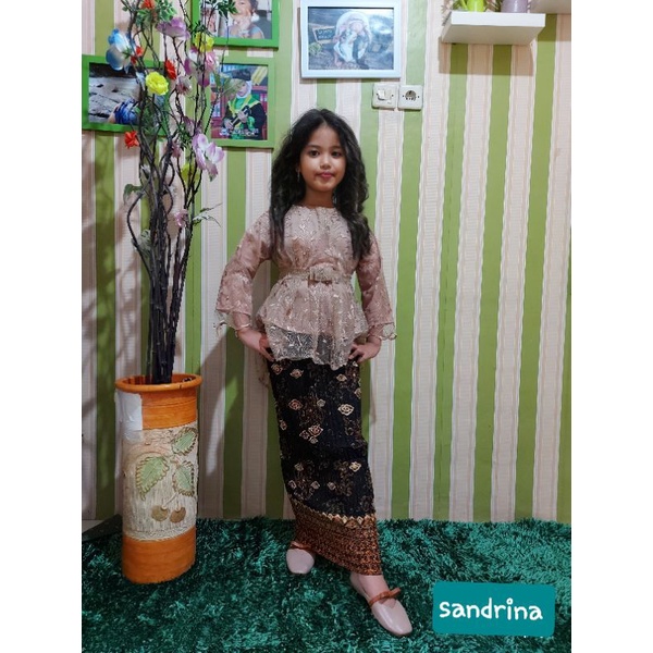 KEBAYA WISUDA ANAK/PESTA STELAN ROK PLISKET