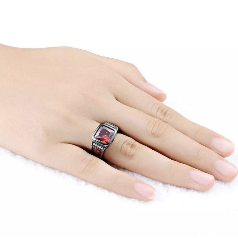 Cincin Ruby Stone Mewah Elegan Minimalis Modern Black Platted Batu Rubi Merah