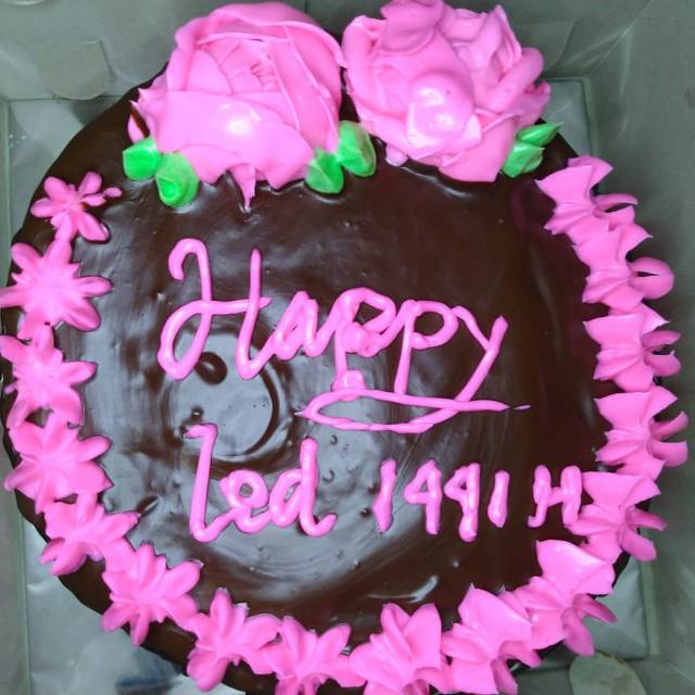 

Cake Tart / Kue Ulang Tahun