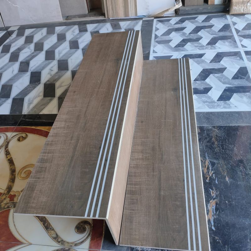 Granit tangga 30x90 dan 20x90 Legno wood