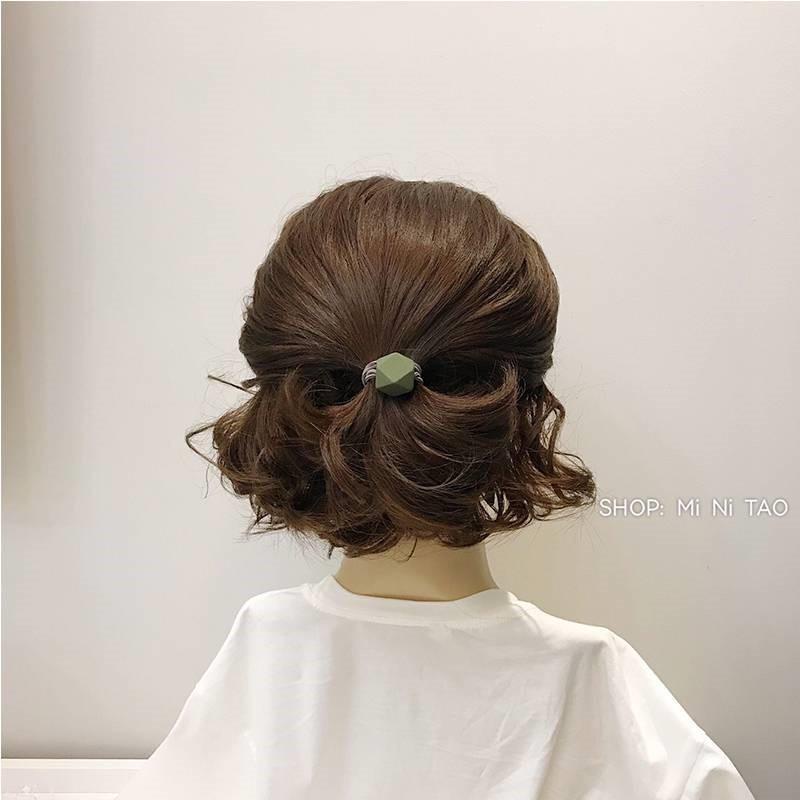 1pc Ikat Rambut Elastis Bahan Resin Bentuk Belah Ketupat Gaya Korea Untuk Anak Perempuan