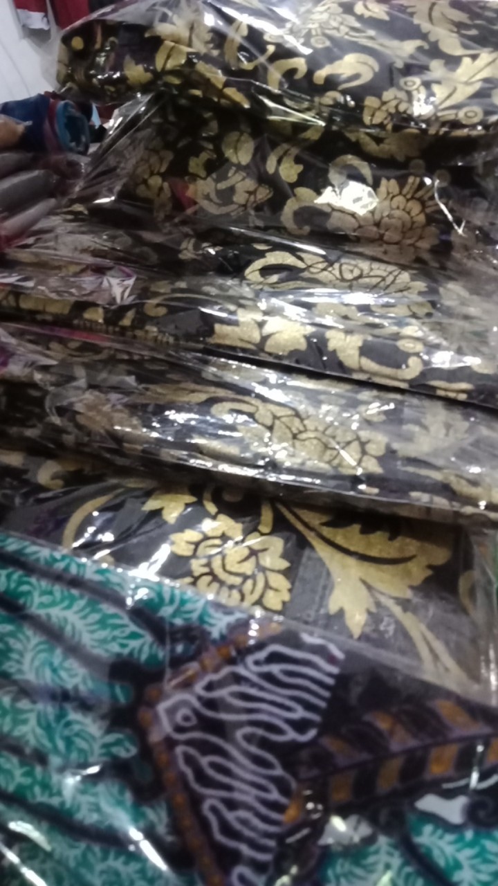 Sarimbit Batik Couple Bahan Katun Seragam Keluarga M L Xl Xxl 3l 4l 5l Ld 110 Ld 120