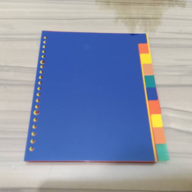 

Devider Plastik / Pembatas Binder 10 Warna Plastik A5 (20 lb) & B5 (26 lb)19