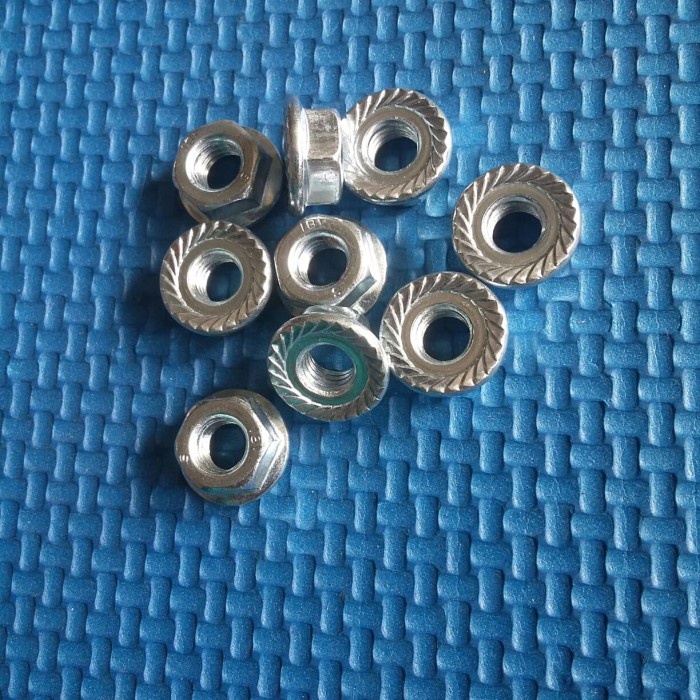 mur flange 6mm/baut 10