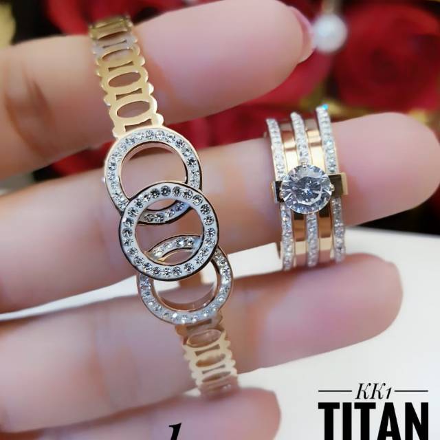 Titanium gelang dan cincinn 1225i