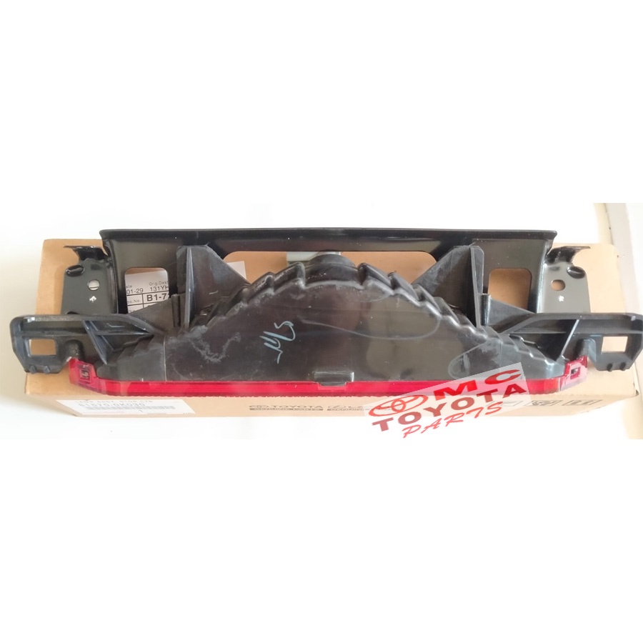 Lampu Mundur  Lamp Assy Center Stop Kijang Innova 81570-0K030