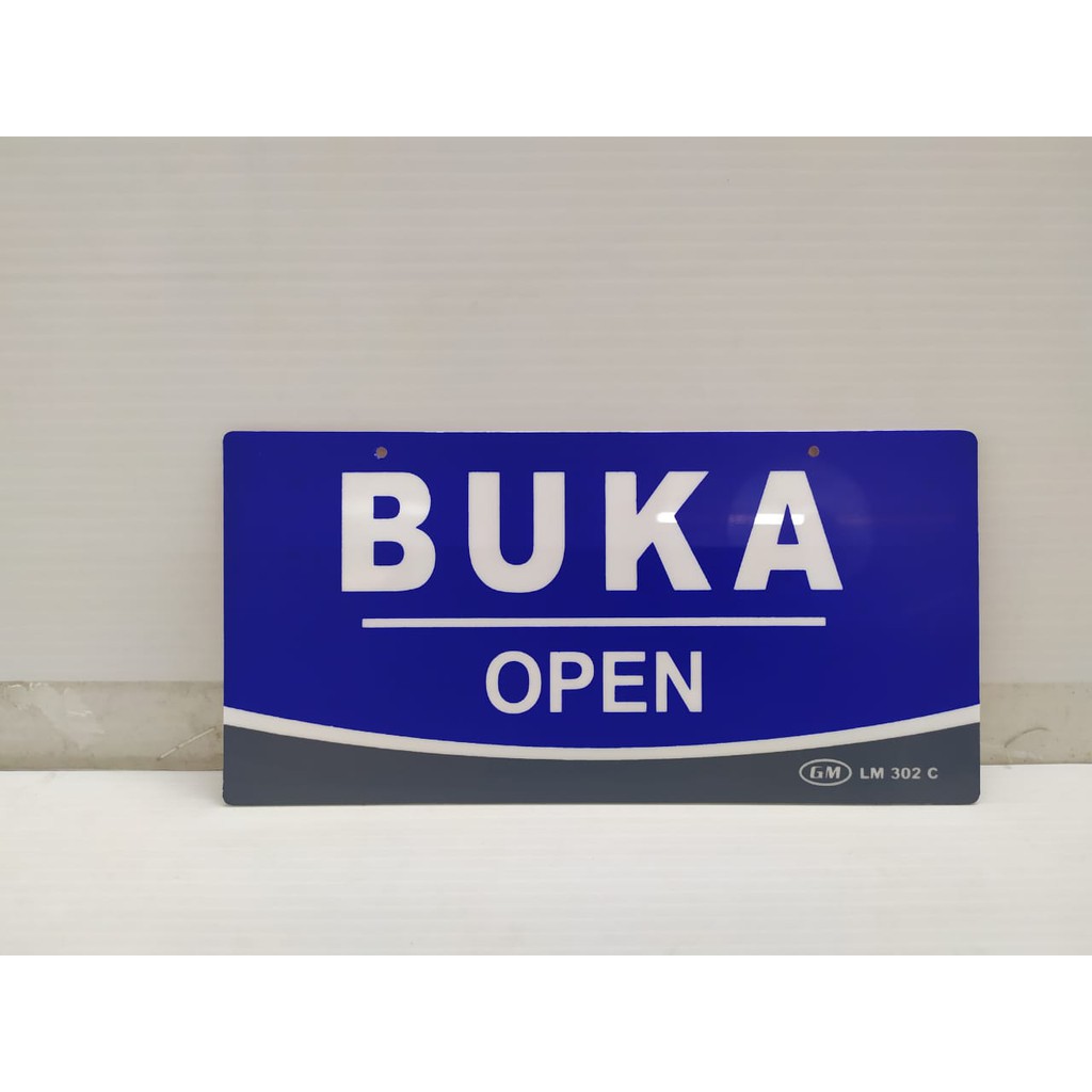 

GM Label Buka Tutup Papan Akrilik Gantung / Hanging Sign Ukuran Sedang