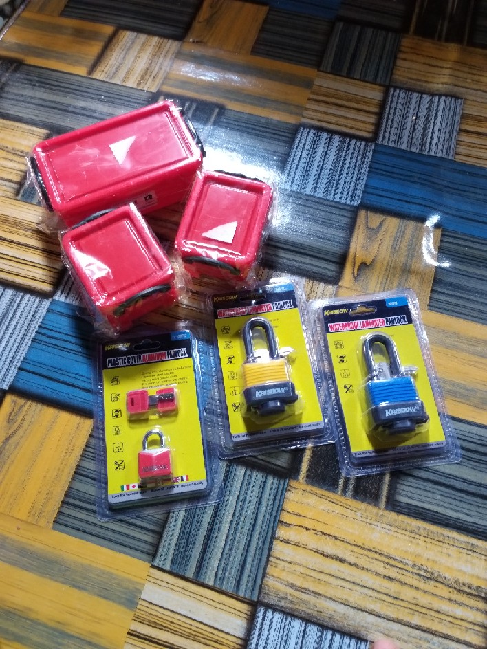 Krisbow Gembok Aluminium Berlapis Plastik - Merah