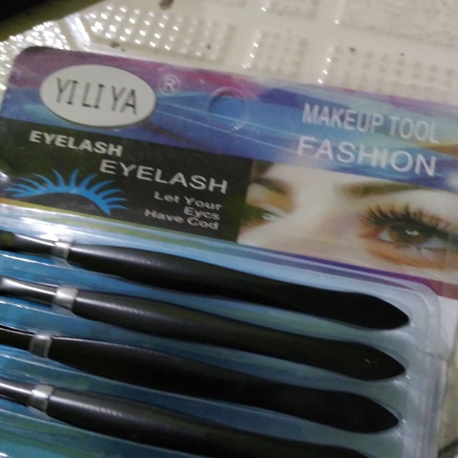 Pinset alat bantu pasang jepit bulu mata bulumata eyelashes dramashop