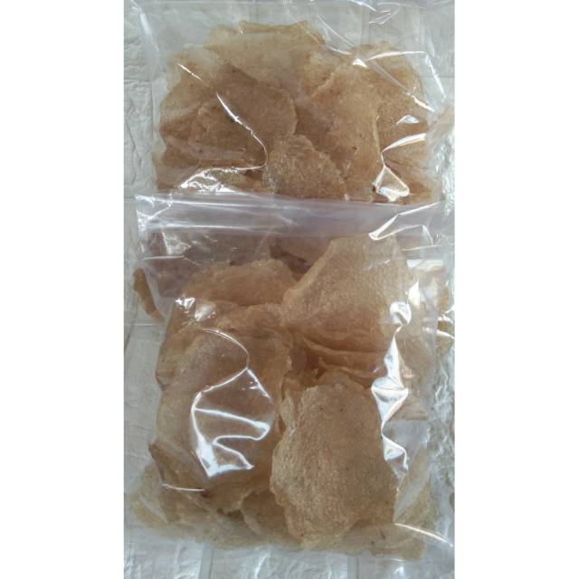 Krupuk beras rasa terasi