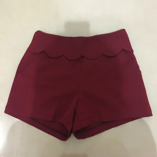 Celana Pendek bahan marroon JRep