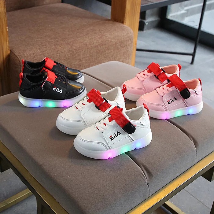 Dijual (Lolipop)Sepatu Led Unisex Sneakers Fila bahan dijamin berkualitas - 21, Hitam Berkualitas