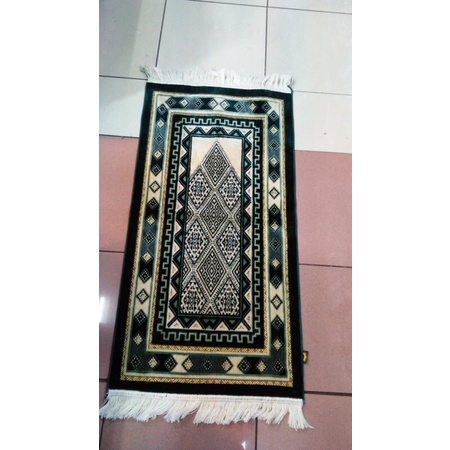 Sajadah Tebal Bludru Sablon