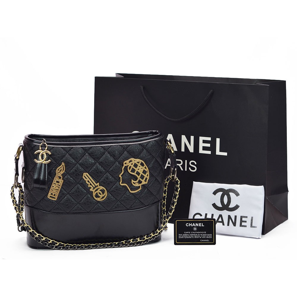 Tas Chanel Gabrielle Hobo Embellished Gold Metal Hitam Semprem AP8909