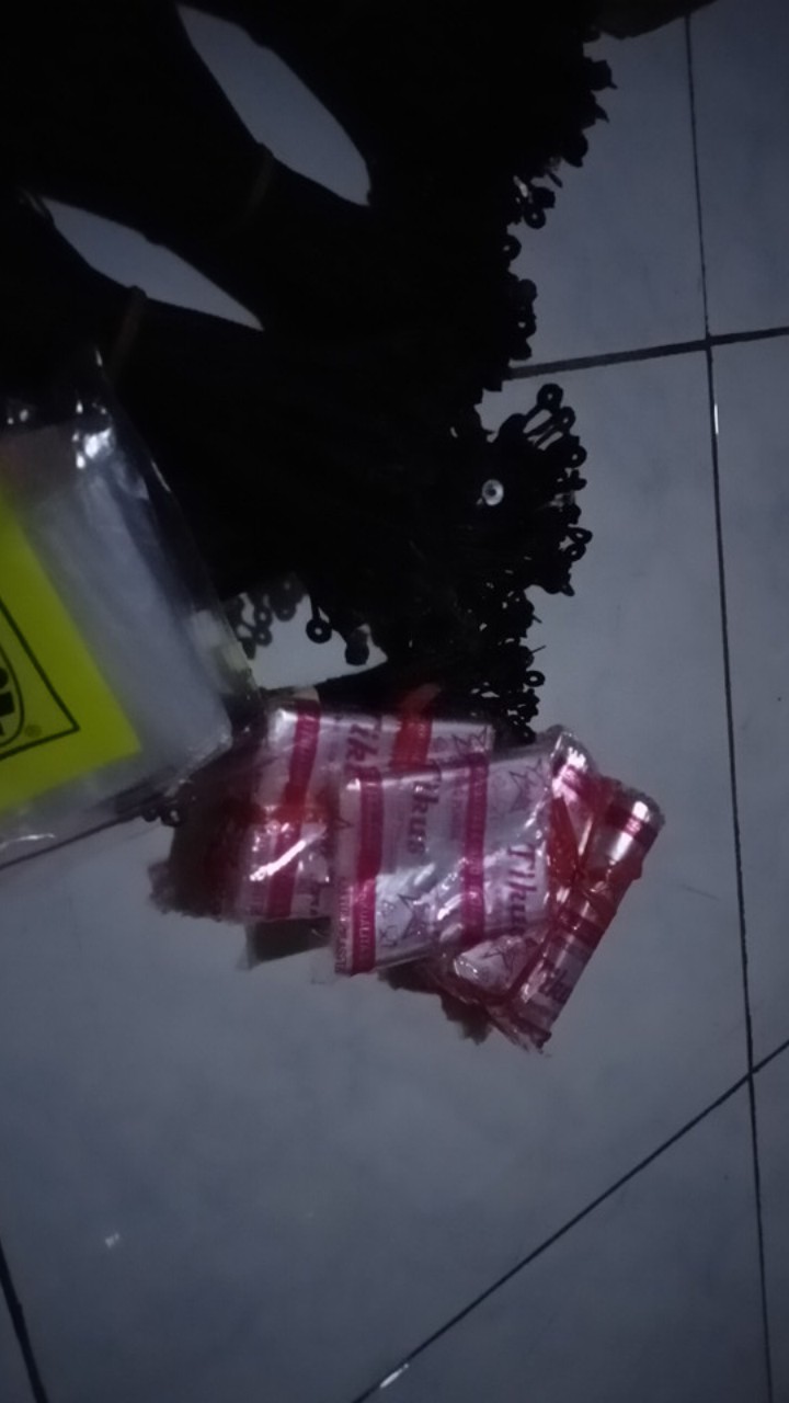 Plastik Tikus Uk. 1/4 Kg (1ikat Isi 5pcs)