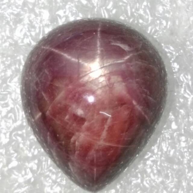 Batu Ruby Star Afrika