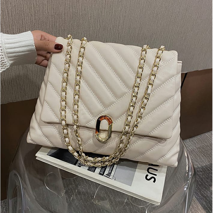 BQ 2932 GI 6024 CR 7799 RISCE TAS TOTE IMPORT TALI RANTAI IMPORT WANITA CEWEK PEREMPUAN JAKARTA BATAM LT 1961 JT EL 5248