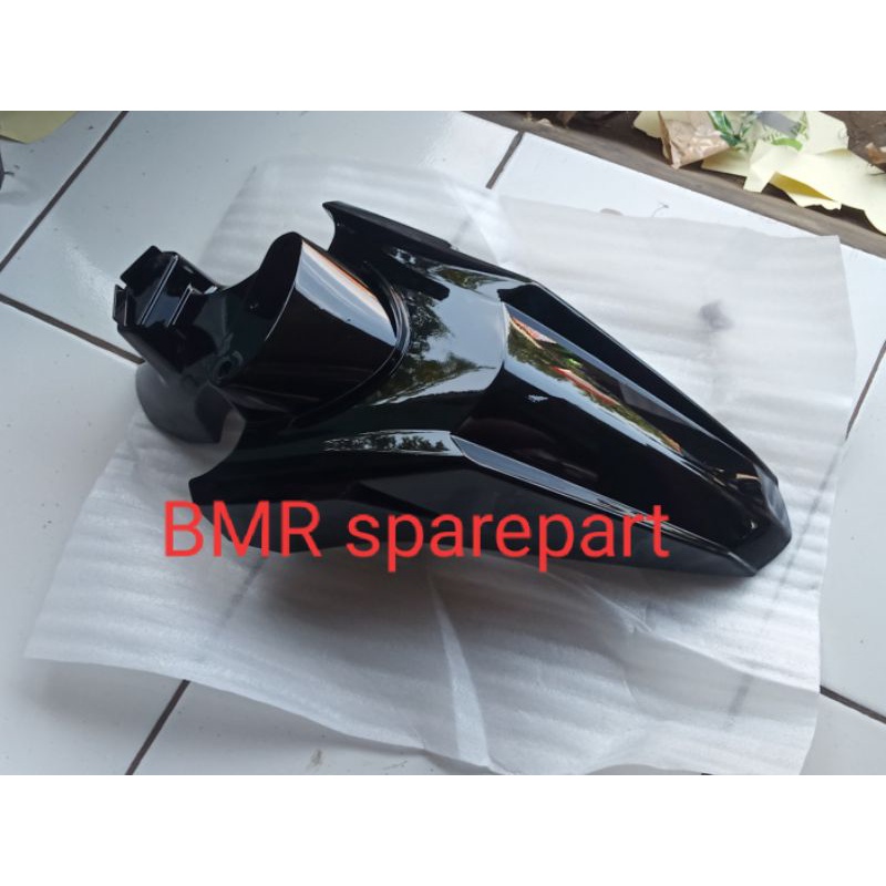 spakbor depan Honda Beat FI beat street beat deluxe  tahun 2020 -2022 Hitam glossy