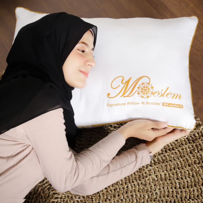 Moeslem Bantal Bulu Angsa Sintetis Uk 45x65 1000 Gram [ 1Kg ]