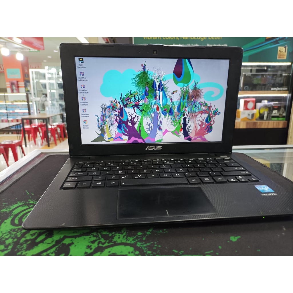 leptop Laptop NOTEBOOK SEKEN  Second ASUS X200 Hdd 500Gb 500 Gb BAGUS MULUS RAM 4GB 4 GB BAGUS LAYAR 12 INCI BONUS MOUSE MOUSPAD