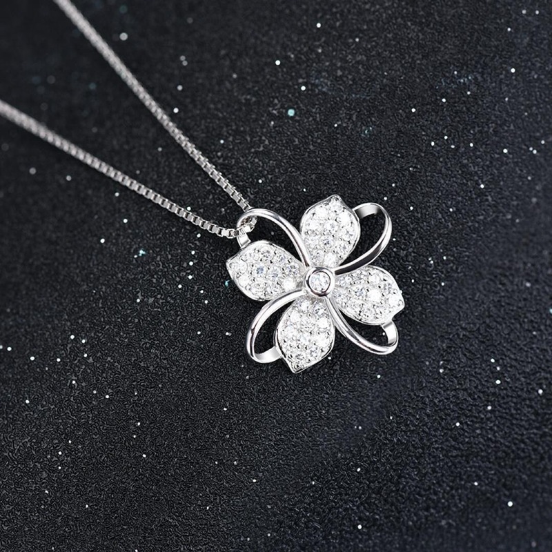 New Korean Style Lucky Clover Micro Pendant 925 Silver Necklace Jewelry