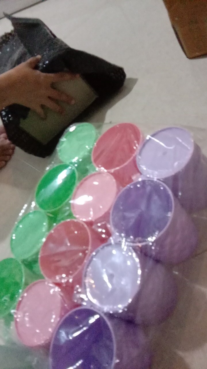 Gelas Gagang Tikar Warna Gelas Plastik 1 Lusin Cangkir Plastik Warna