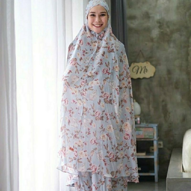 Meccanism - New Mukena Travel Silky Flower Blue Brown