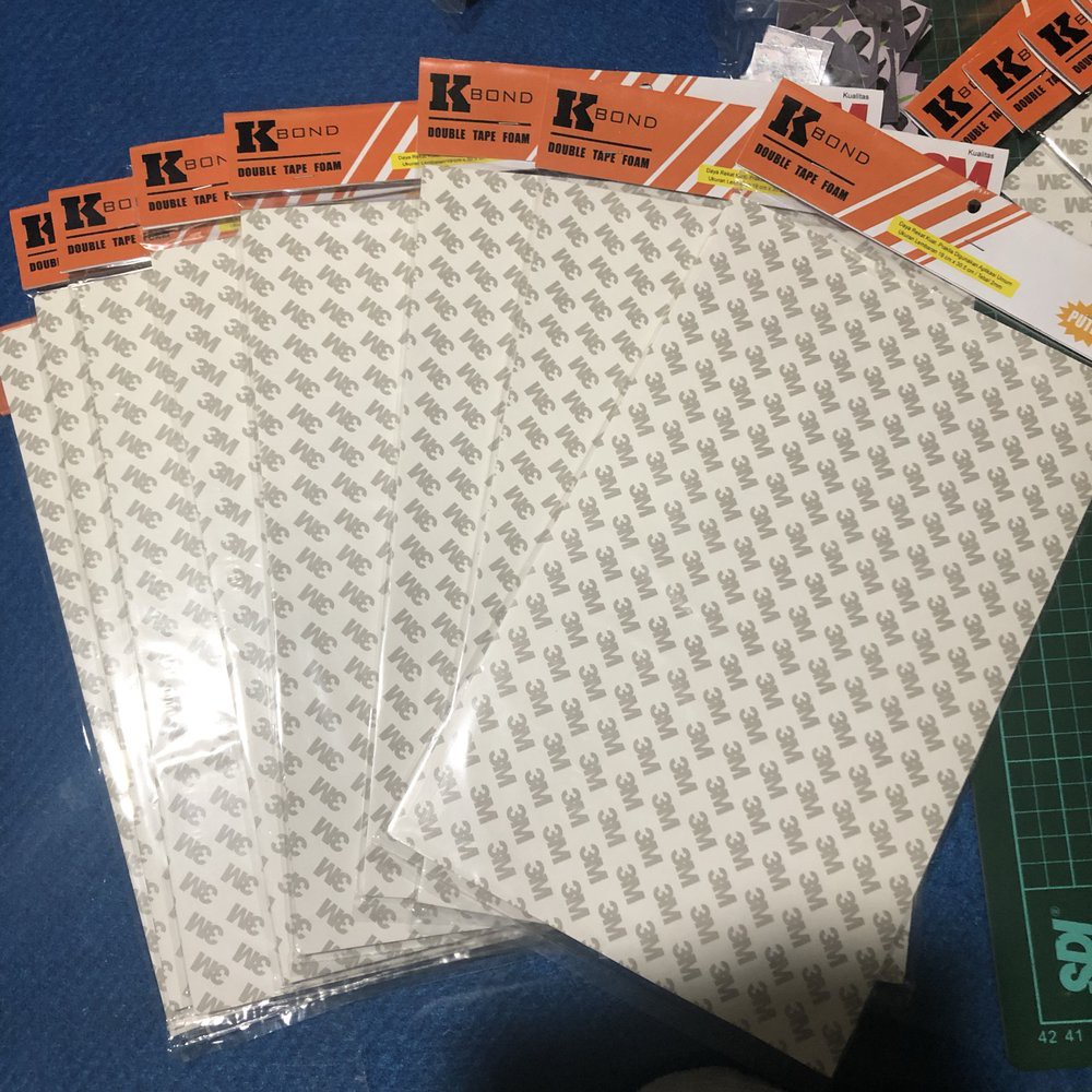 

K BOND DOUBLE TAPE BUSA LEMBARAN untuk pasang plat no. motor BAHAN 3M PUTIH Berkualitas