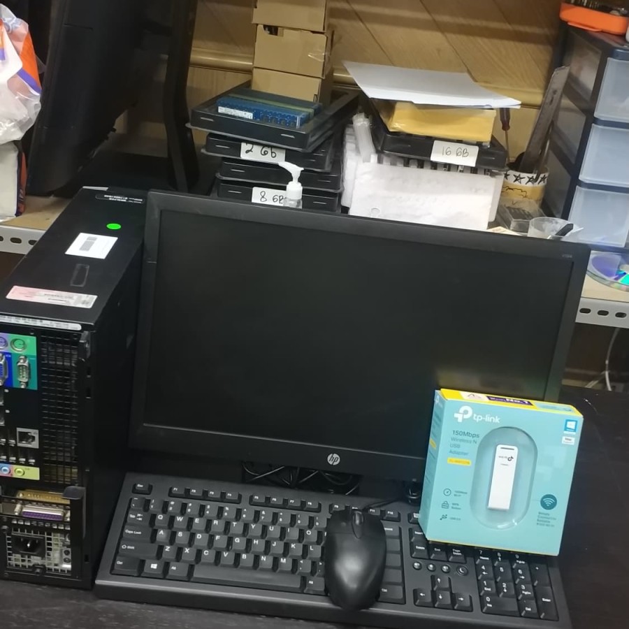 komputer fullset/DELL 990 SFF-core i5-2400/4gb/500gb/lcd 19"wide+wifi