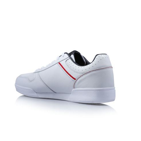 SEPATU SNEAKERS ORTUSEIGHT CAMBRIDGE