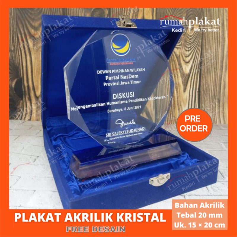 Plakat Akrilik | Plakat Akrilik Box | Plakat Akrilik Kenang kenangan | Plakat Penghargaan | Plakat Elegant Kristal