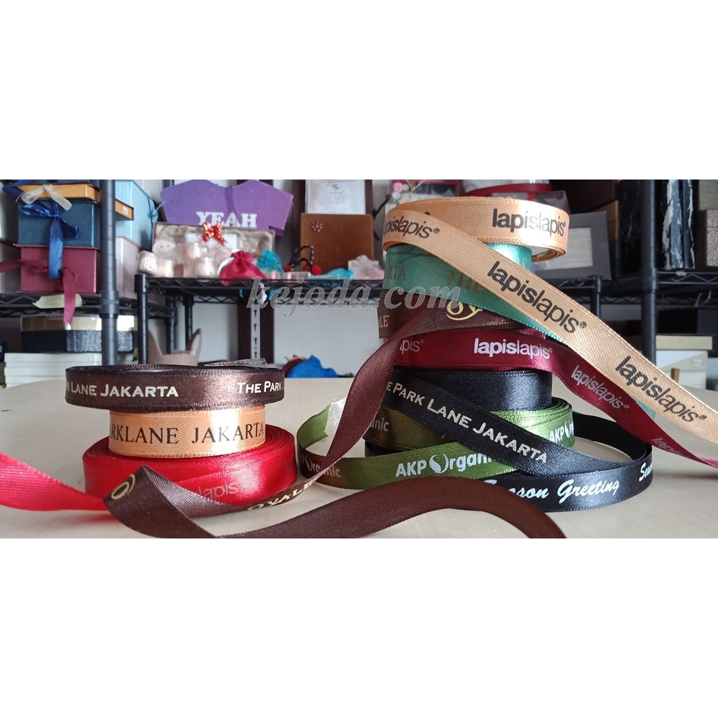 

Pita satin sablon ukuran 1/2 inch