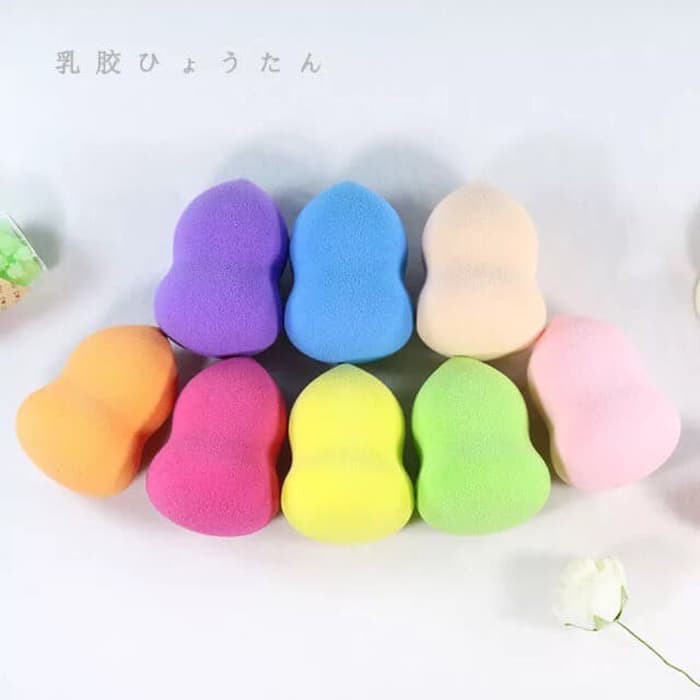 Sponge Beauty Blender / Make Up Sponge (Warna Random)