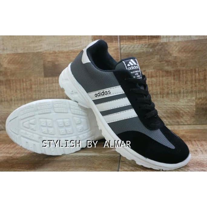 Fashion Way Sepatu Adidas Pria / Sepatu Kets Adidas Pria Berkualitas Original - Hitam