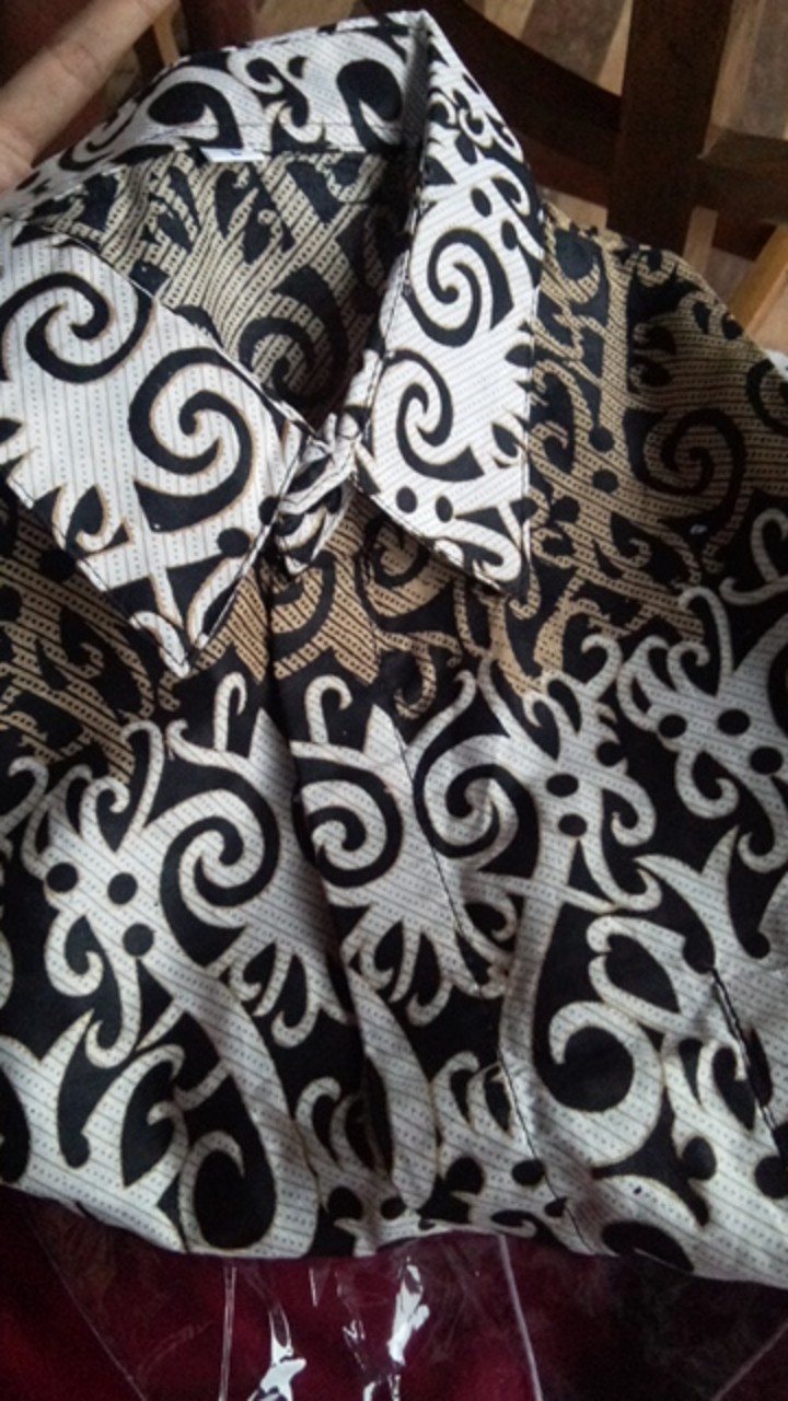 Baju Pakaian Kemeja Batik Formal Kantor Pria Laki Laki Cowok Laki2 Dewasa Lengan Panjang Murah Baru