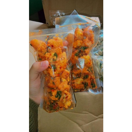 

SIOMAY MINI KERING EXSTRA PEDAS DAUN JERUK/70gr