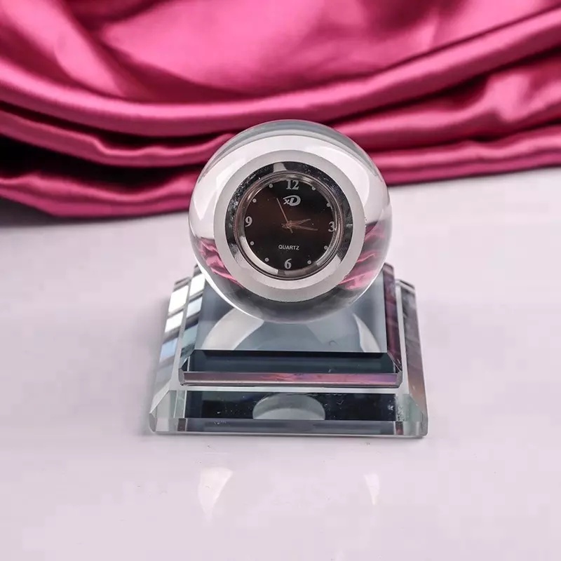 Parfum mobil berkualitas tinggi / Pengharum Mobil / ornamen kristal interior mobil / gaya jam parfum mobil/Mobil Dekorasi Pengharum Mobil / Parfum Mobil