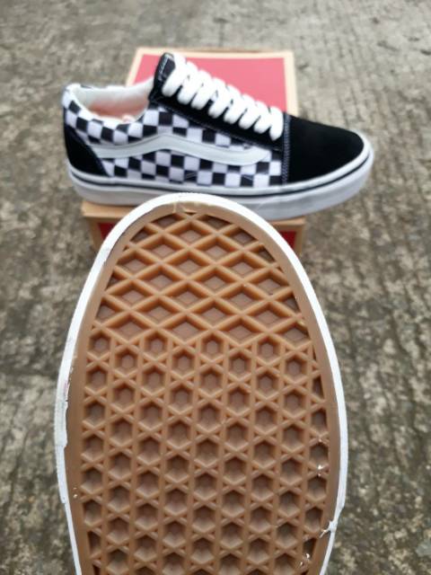 READY PREMIUM MADE IN CHINA WAFFLE DT VANS OLD SKOOL (CHECKERBOARD) BLACK/WHITE SIZE 40/41/42/43/44