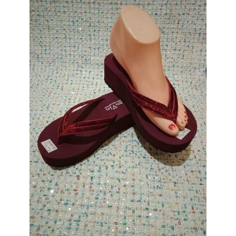 

Vanvin pita maroon