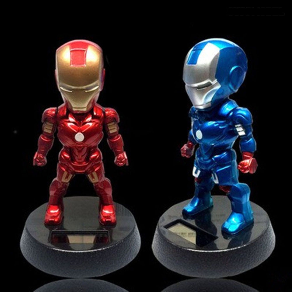 Mainan Action Figure Karakter Avengers Seri Hero Power Goyang Kepala Tenaga Surya Untuk Dekorasi Dashboard Mobil