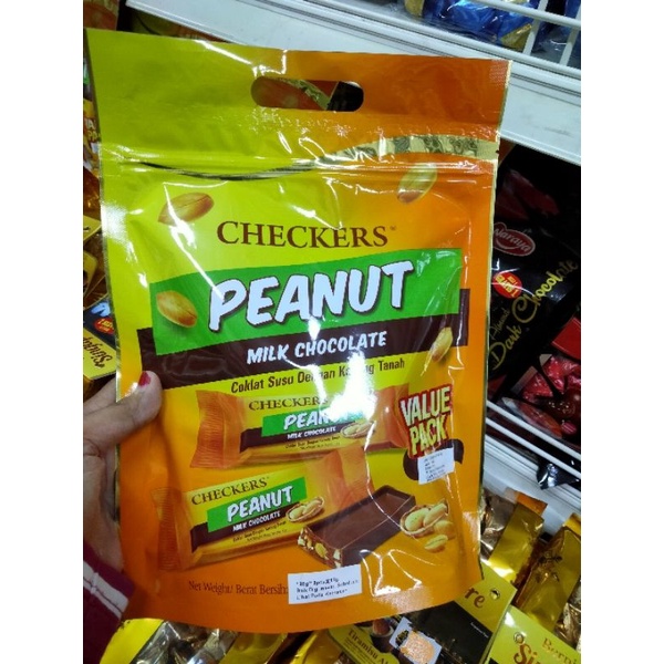 

Coklat CHECKERS Peanut Milk Chocolate 198gr Isi 18pcs