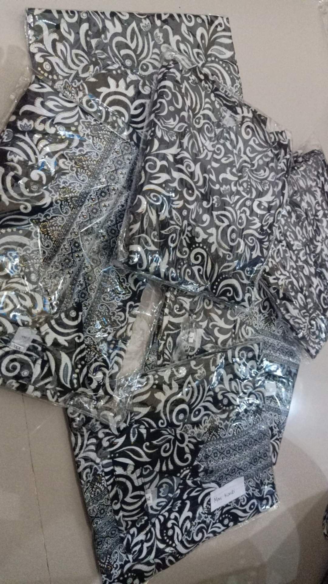 Couple Batik Keluarga / Couple Rok Plisket Batik Jumbo Set Kemeja Batik Anak Pria / Couple Kebaya