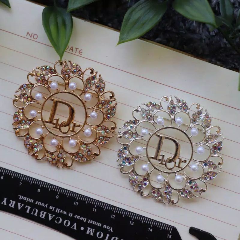 Bros Branded / Brooch / Bros / Hijab / Aksesoris Fashion / Aksesoris Wanita / Bros Dada / Brooch VO