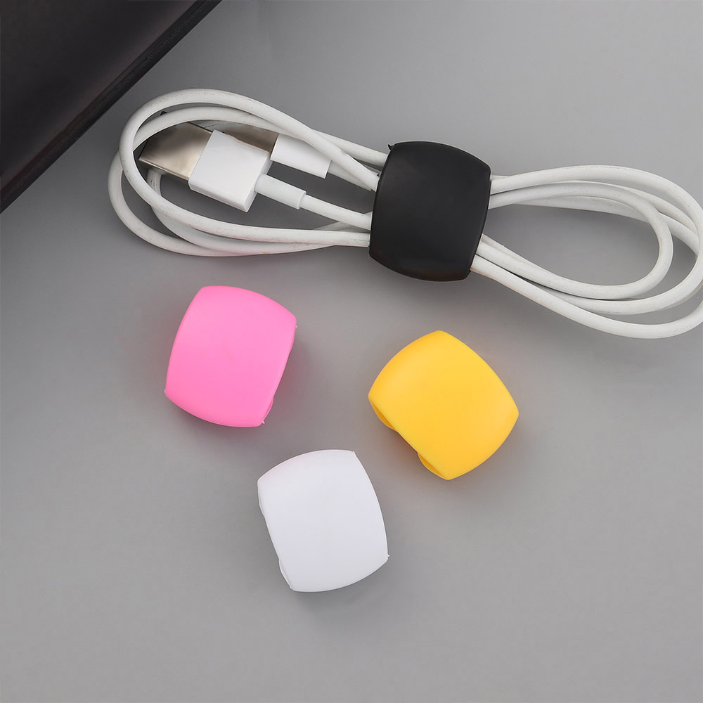 1pc Klip Organizer Kabel Charger USB Bentuk Bulat Untuk Meja