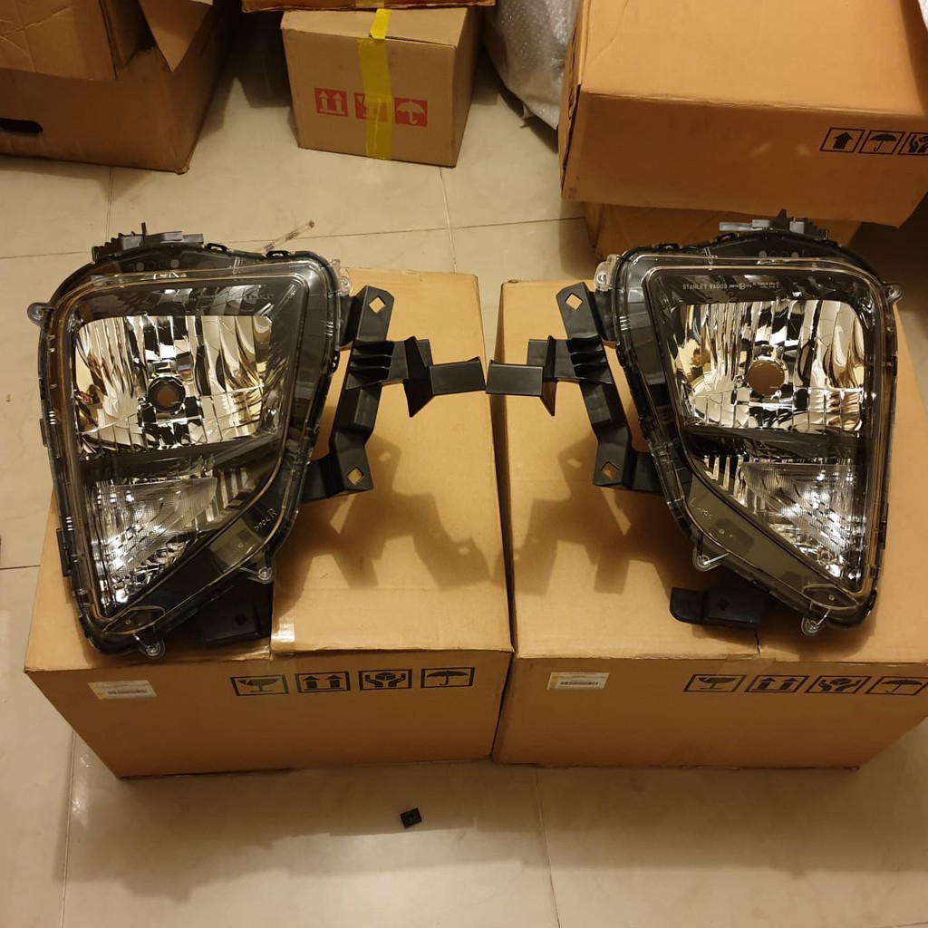 Headlamp Lampu Depan Asli Mitsubishi Xpander