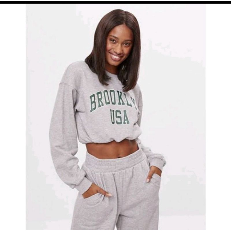 Bershka sweatshirt crop
